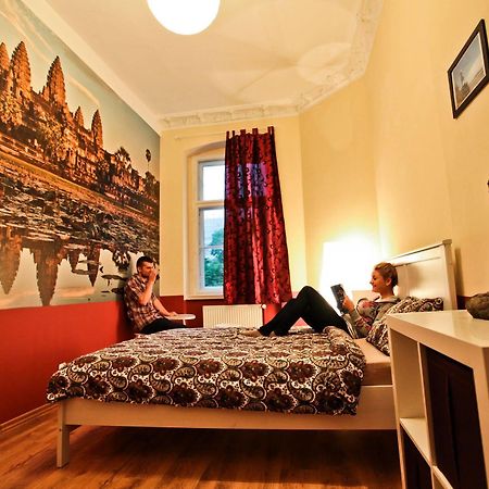 Poco Loco Hostel Poznan Exterior photo