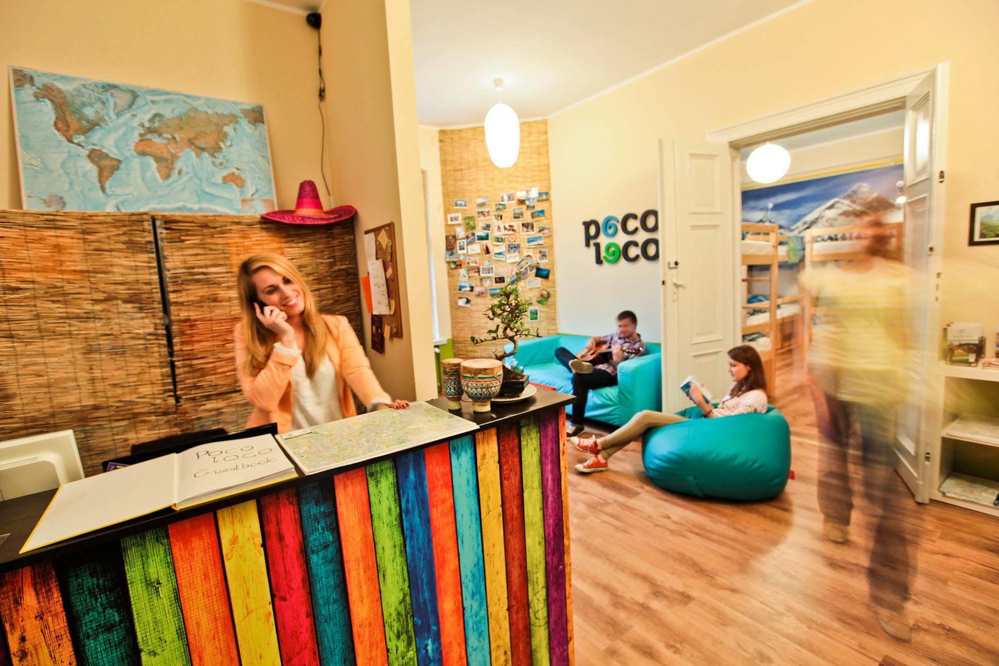 Poco Loco Hostel Poznan Exterior photo