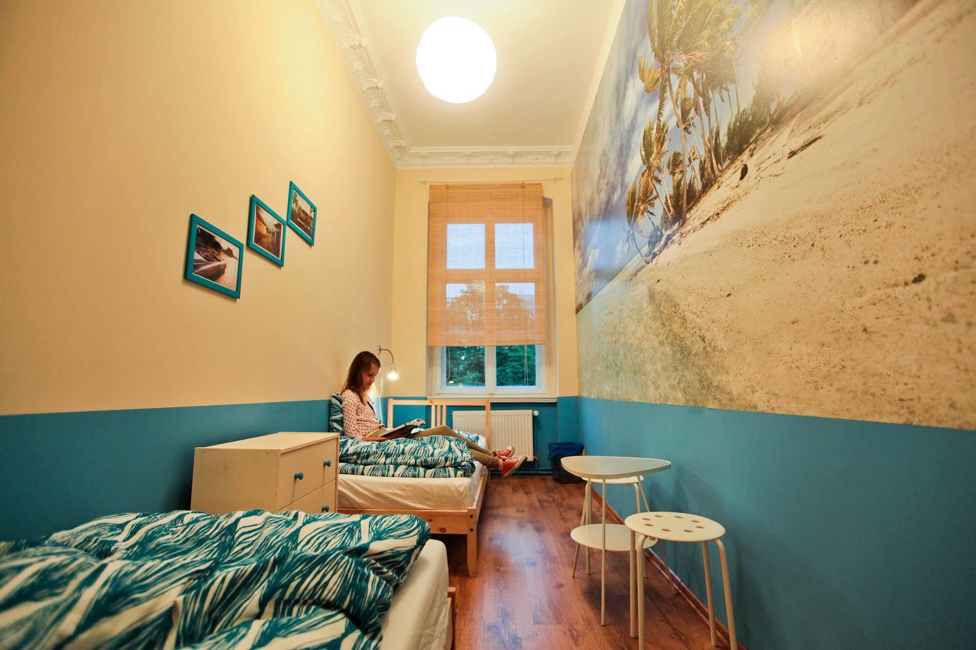 Poco Loco Hostel Poznan Exterior photo